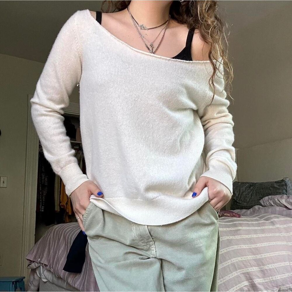 Quince Women's White and Cream Jumper